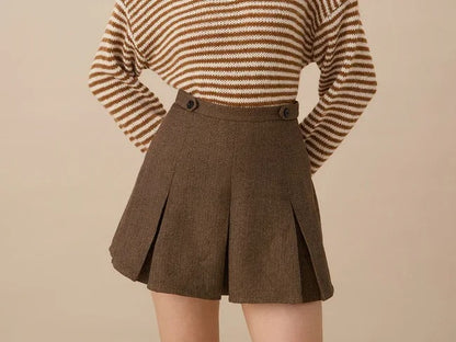 Jupe mini marron plissée avec texture tissée
