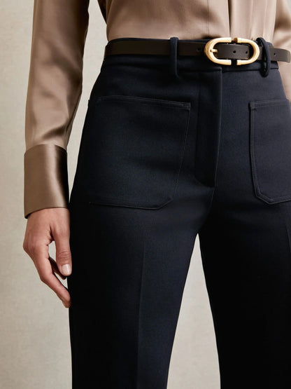 Pantalon noir à jambe large avec poches plaquées